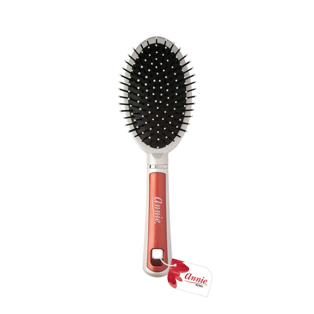 Annie Pearly Round Cushion Brush Red